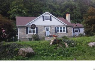 975 Peekskill Hollow Rd, Putnam Valley, NY 10579
