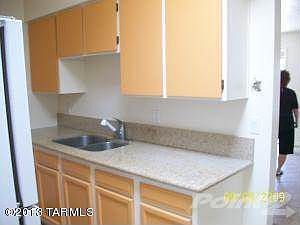 Kitchen cupboards & sink