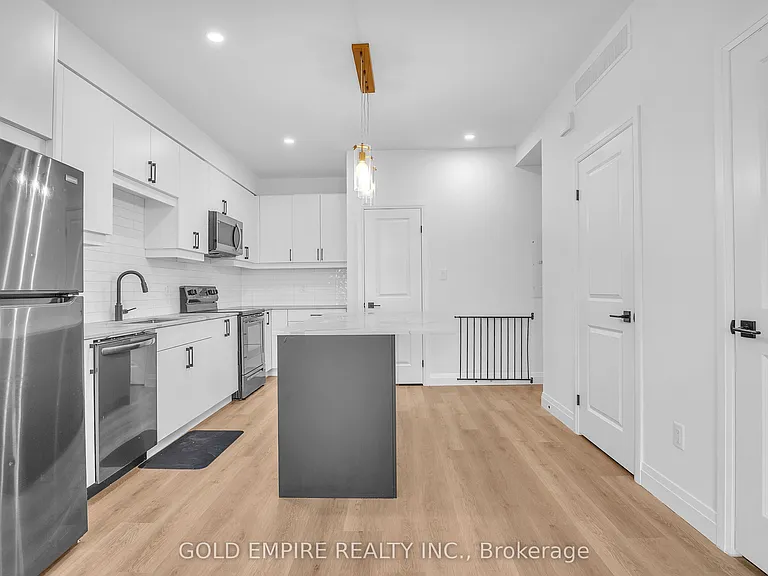 3900 Savoy St #99 — Photo 5