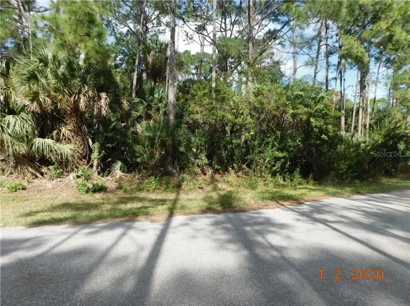 Paula St, North Port, FL 34286