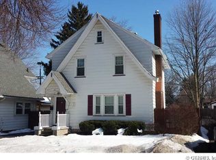 30 Stewart Dr, Rochester, NY 14624