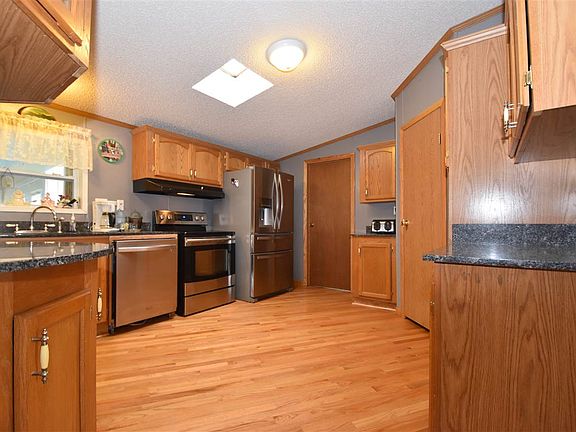 2nd image of 13052 E Newton Dr