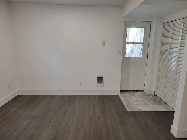 3272 SE Madison St — Photo 9