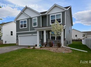 6733 Pine Arbor Ln S, Cottage Grove, MN 55016