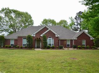 3003 Timbercreek Dr, Bryant, AR 72022