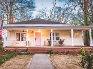 813 Avenue D, Opelika, AL 36801