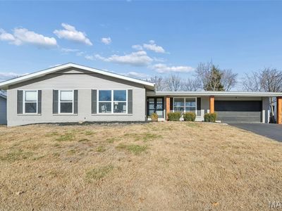 12381 Merrick Dr, Saint Louis, MO, 63146