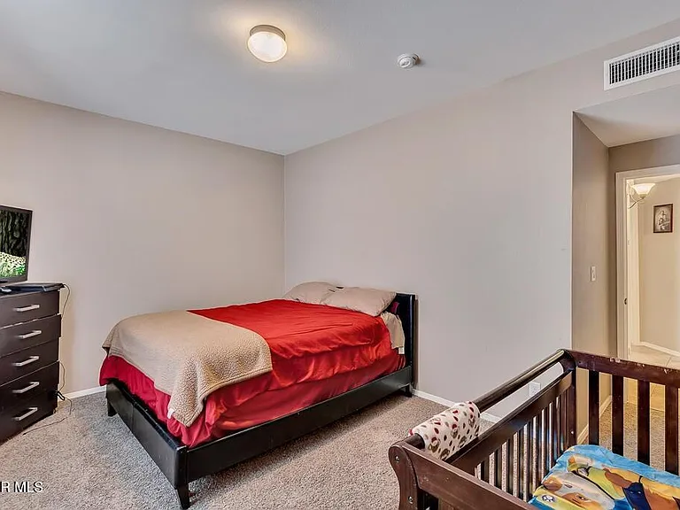 12921 Hueco Cave Dr — Photo 25