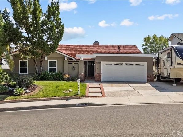 22926 Frisca Dr, Santa Clarita, CA 91354