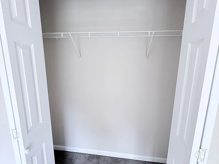 114 Baldwin Dr — Photo 17