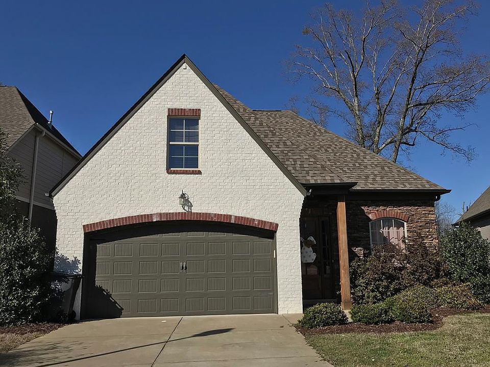 1st image of 111 Westbury Cir