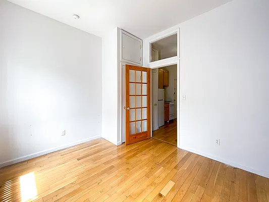 Rented by Compass | media 8