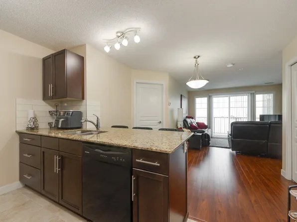 4 Augustine Cres #2216, Strathcona County, AB T8H 0X8