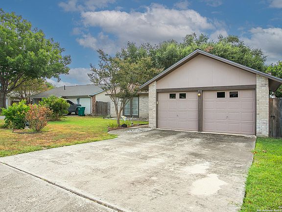 4th image of 7609 Borden Oak St