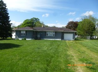 444 W Main St, Compton, IL 61318