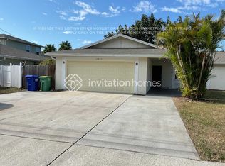 12680 95th St N, Largo, FL 33773