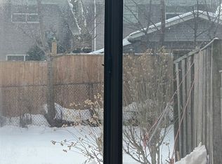 1701 McCowan Rd #108, Toronto, ON M1S2Y3