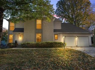 11185 Eby St, Overland Park, KS 66210