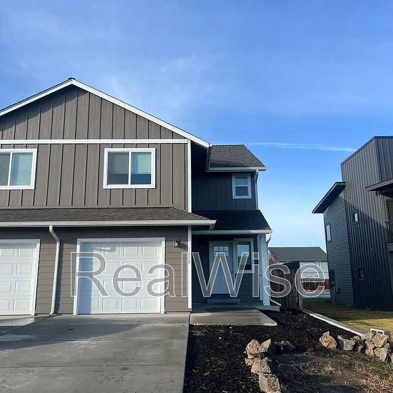 3 bed, 2.5 bath, 1528 sqft, $1,850 — Photo 1