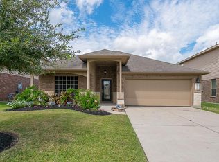 3112 Cambridge Meadows Ln, Dickinson, TX 77539