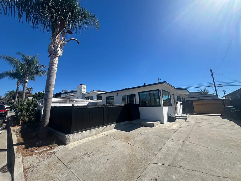 225 Avenida Serra #A — Photo 1