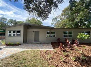 2910 NE 14th Dr, Gainesville, FL 32609