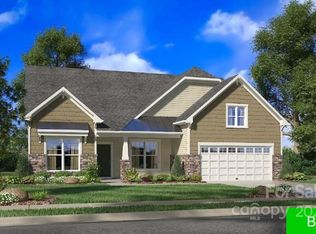 17016 River Race Divide Nsu #84, Huntersville, NC 28078