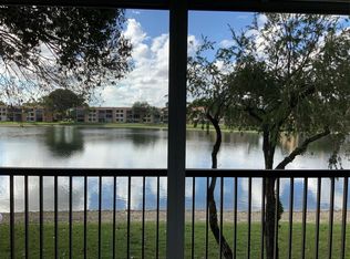 6022 Coral Lake Dr #210, Pompano Beach, FL 33063