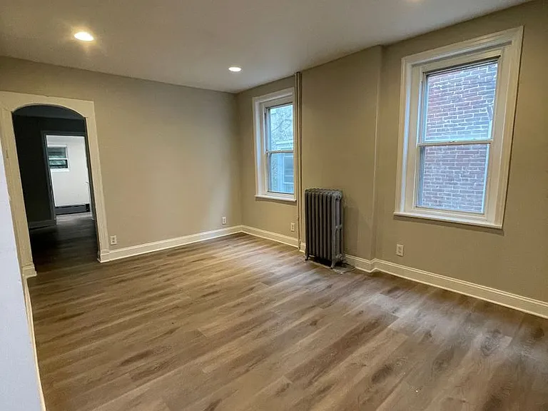 1127 Walnut St — Photo 26