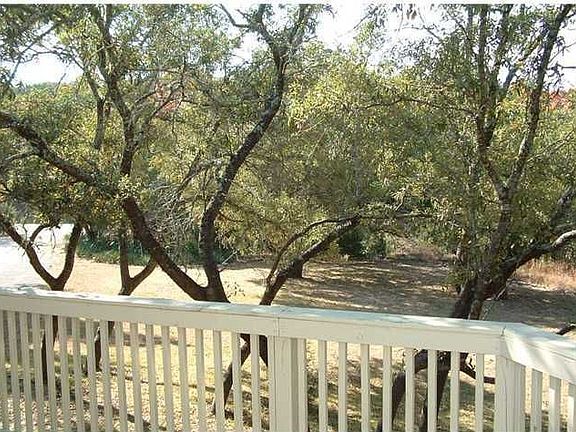 3rd image of 7603 White Oak Dr