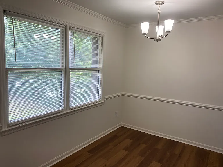 215 Windsor Point Rd #C — Photo 4