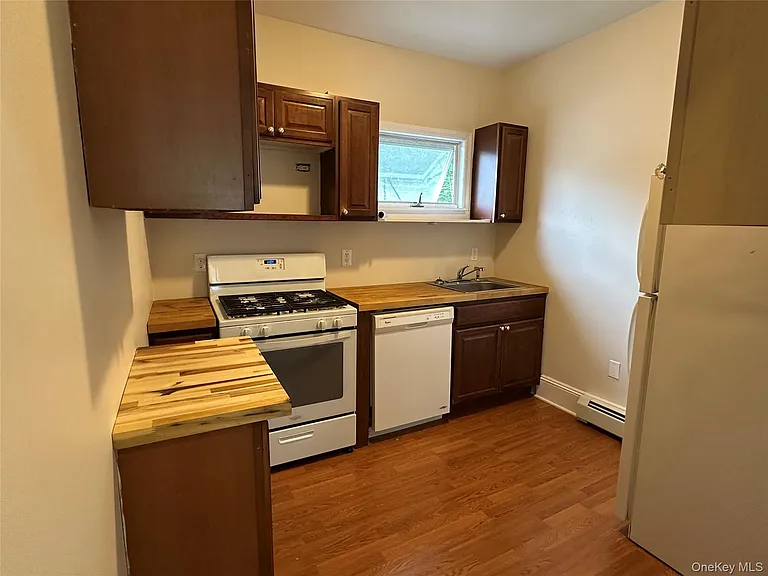19 Wheeler Ave — Photo 9