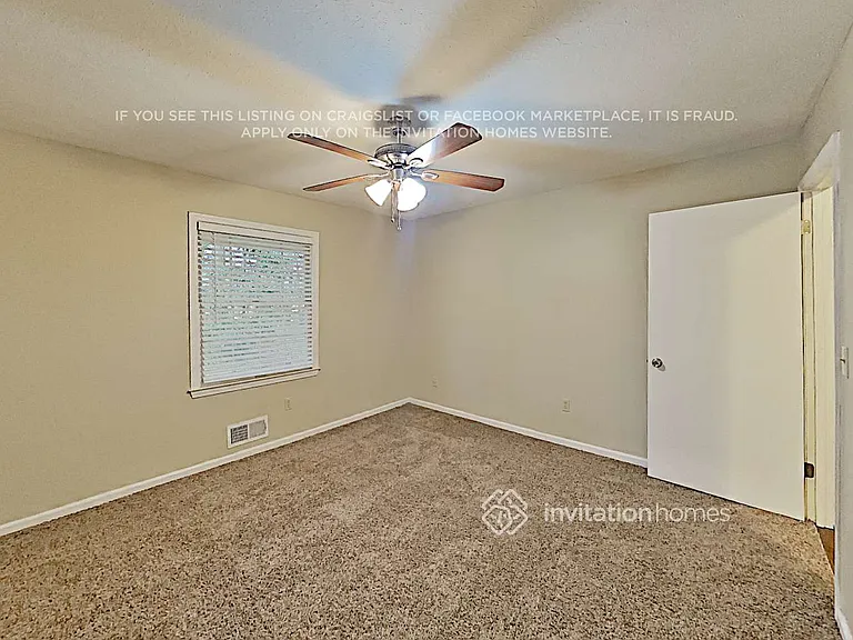 3913 Plantation Dr — Photo 13
