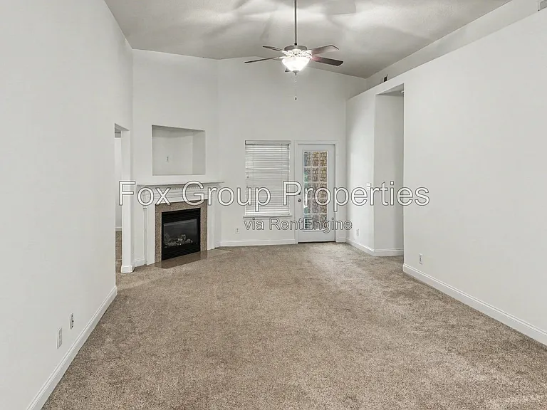 7224 Caley St — Photo 26