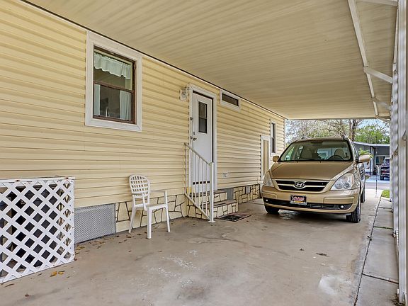 5th image of 4411 Twin Lakes Dr
