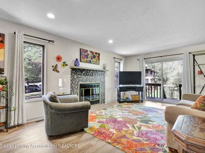 2462 Burcham Dr, East Lansing, MI, 48823