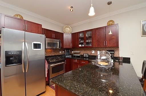 3rd image of 109 Adams St #1