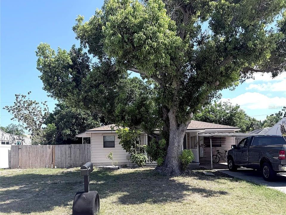 1st image of 2171 Orchid St