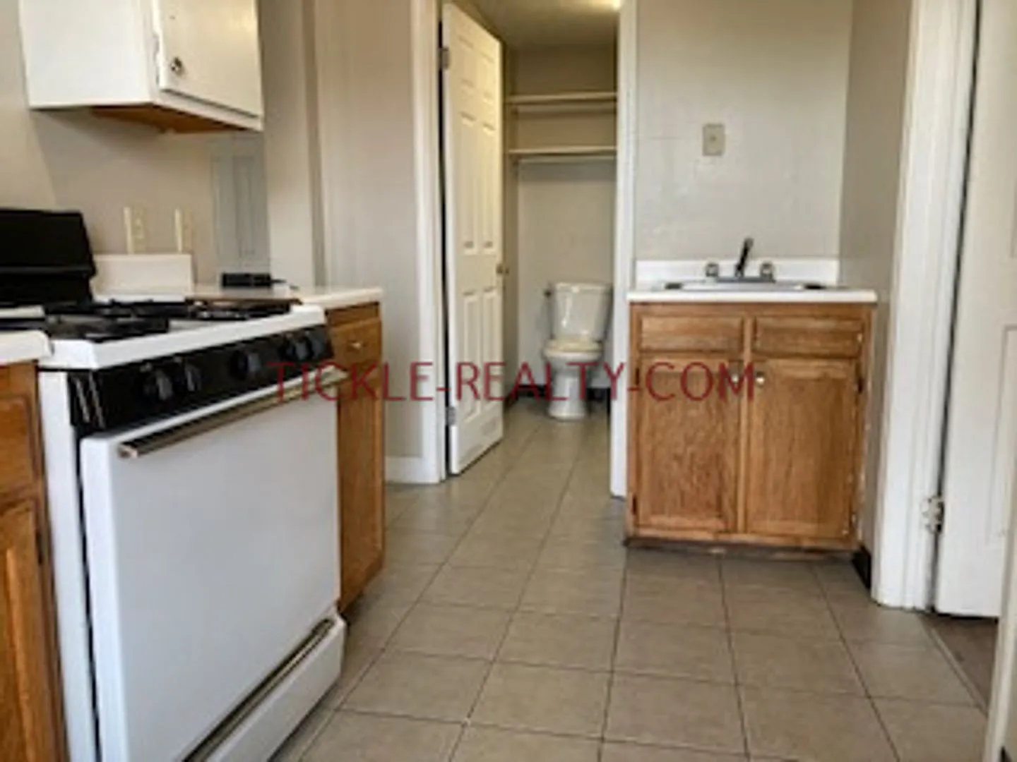 Tickle Realty, LLC — Photo 3