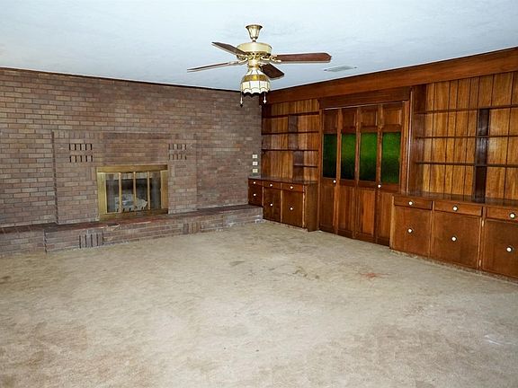 5th image of 1421 E Cardwell St