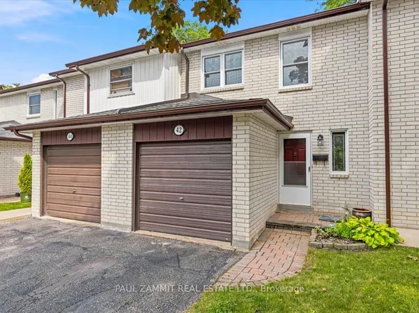 42 Nicholson Way, Markham, ON L3T 5B6