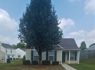 2544 Mulberry Pond Dr, Charlotte, NC 28208