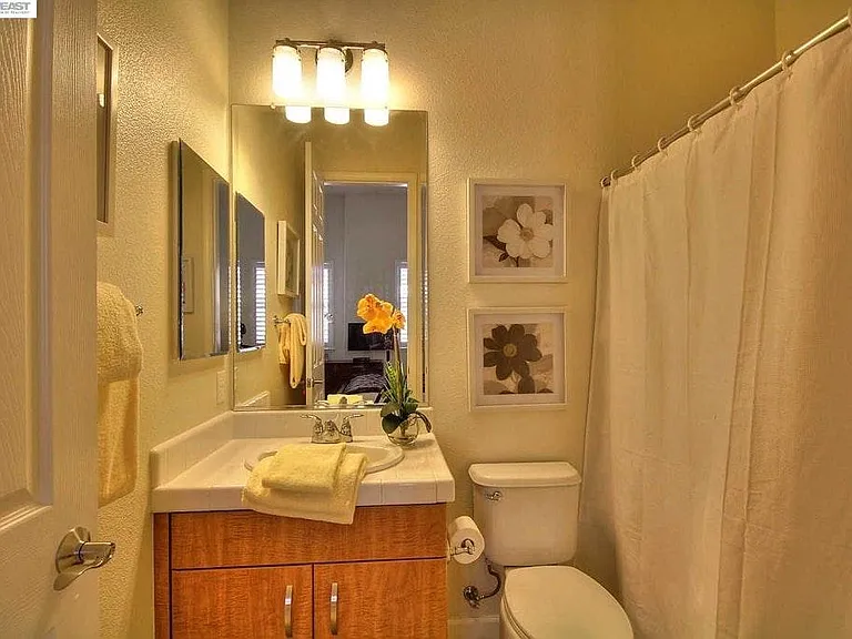 6529 Bantry Bay St — Photo 14