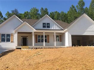 301 Carney Ln, Ball Ground, GA 30107