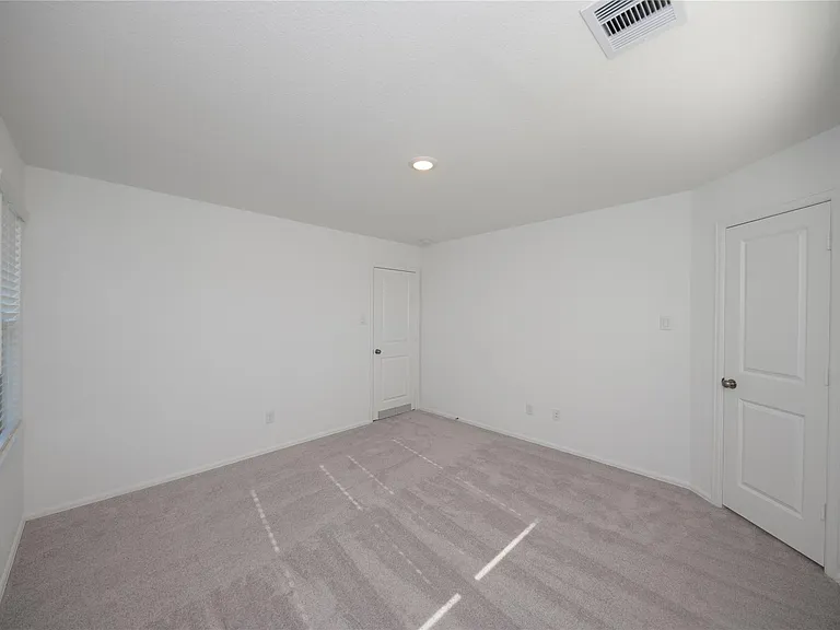 7235 Gorrian — Photo 29
