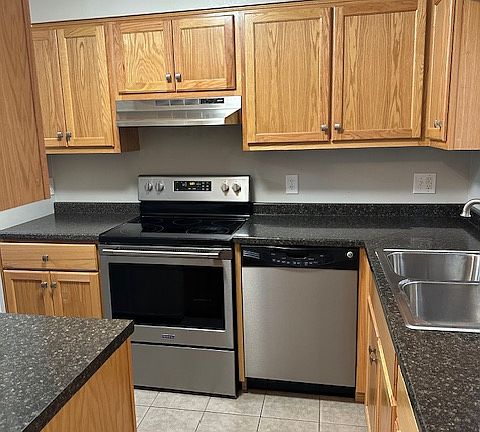 3rd image of 714 Allf Ln #1