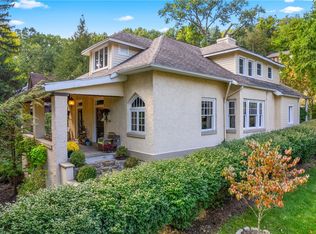 664 Hamilton Rd, Pittsburgh, PA 15205