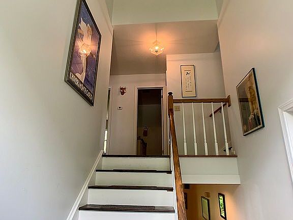 Stairs to 2nd level