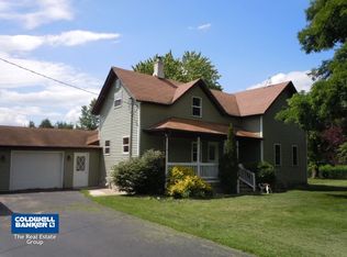 N3517 E Range Line Rd, Clintonville, WI 54929