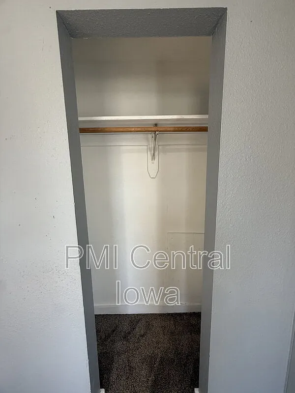 2 bed, 1.0 bath, 795 sqft, $1,100 — Photo 4